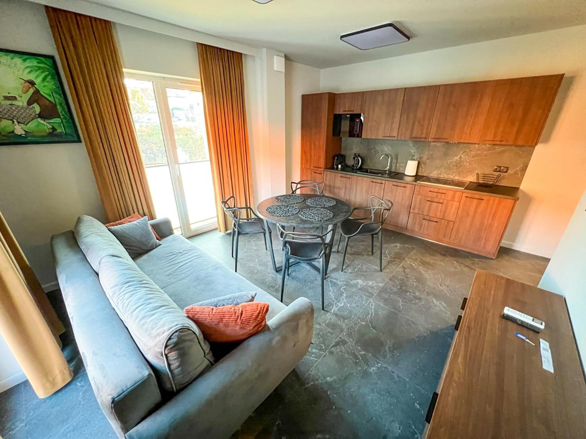 Apartamenty Centrum Park Twardowskiego 4 Zielona Góra Dış mekan fotoğraf