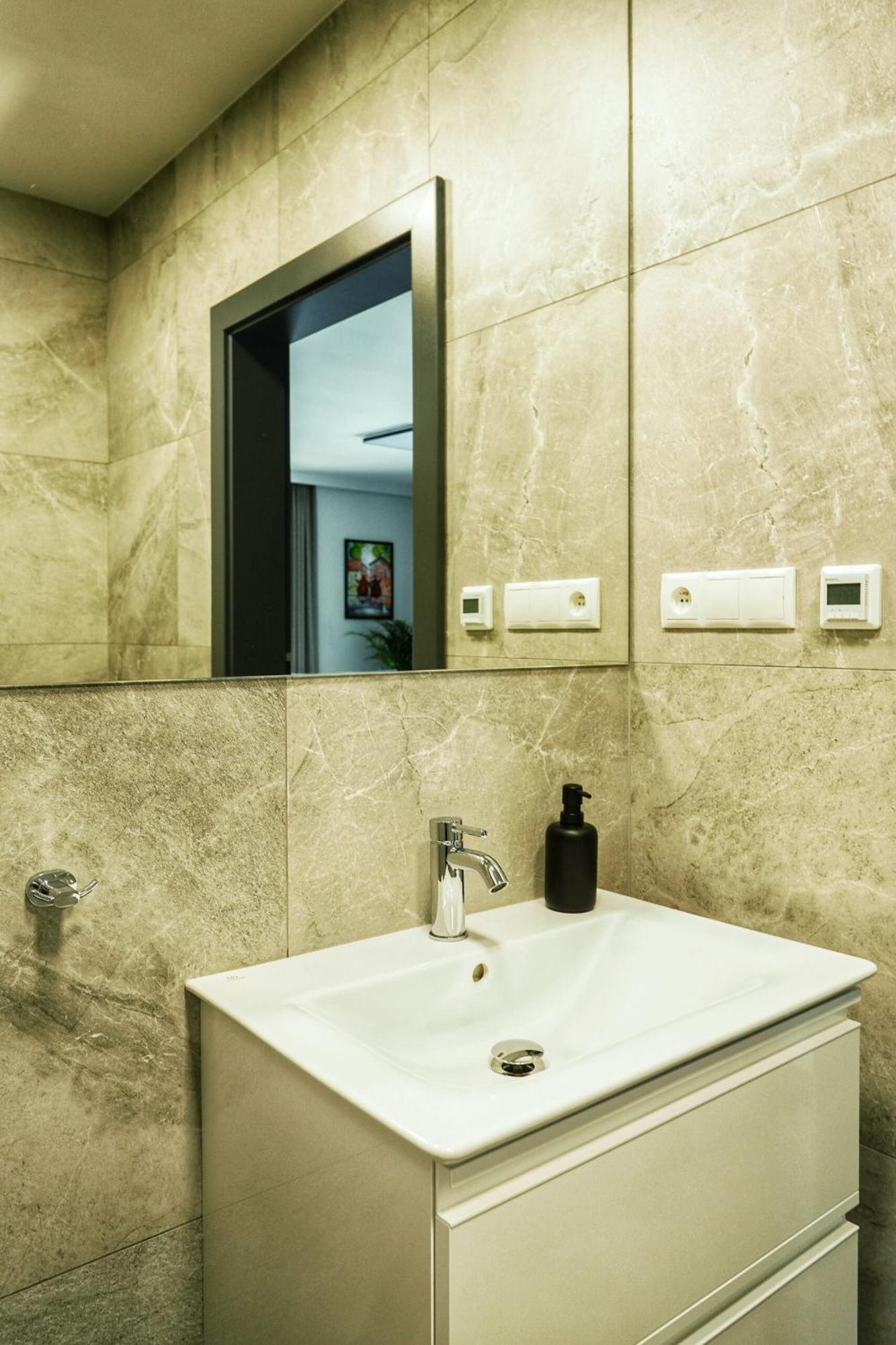 Apartamenty Centrum Park Twardowskiego 4 Zielona Góra Dış mekan fotoğraf