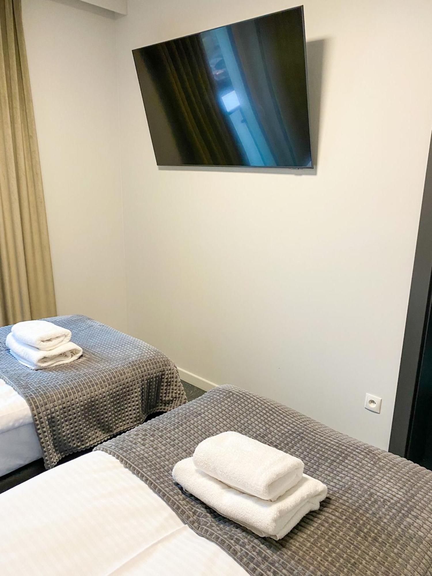 Apartamenty Centrum Park Twardowskiego 4 Zielona Góra Dış mekan fotoğraf